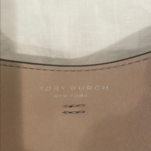 Tory Burch Fringe Crossbody Bag OFFERS WELCOME 💕 - Picture 2 of 6